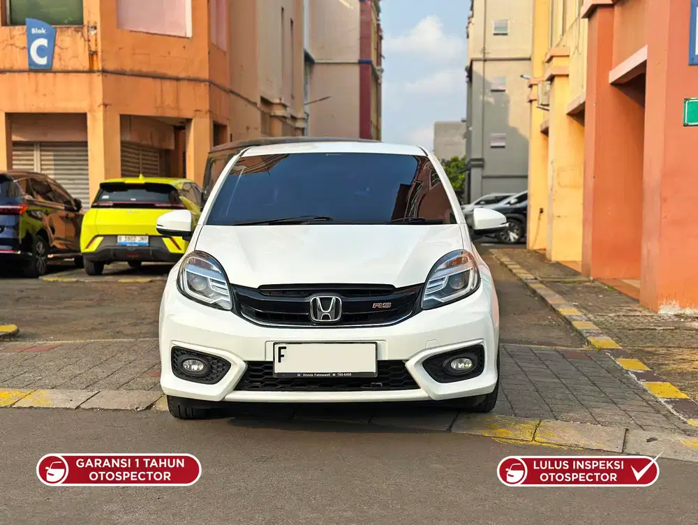 DP pk Motor Brio RS cvt 2017 matic new honda facelift putih