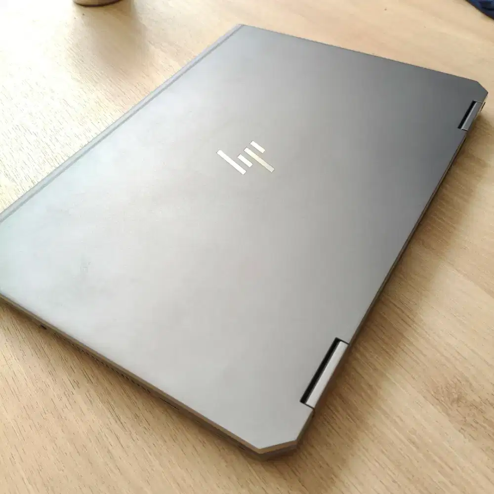 Laptop HP ZBook Studio x360 G5 RAM 32Gb NVIDIA Quadro P2000 SSD 500GB