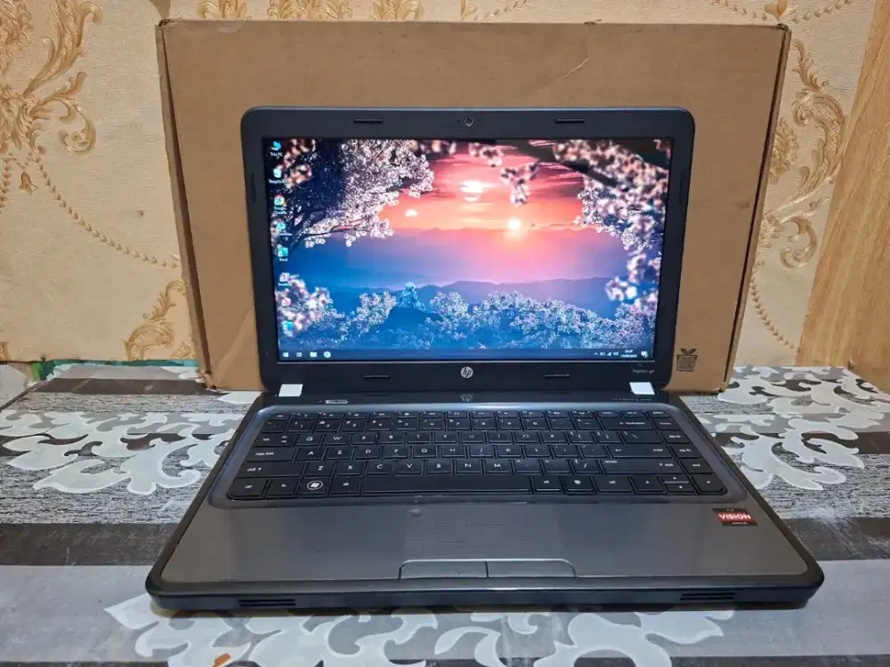 Laptop Hp Pavilion G4• Amd A4-3330MX •HDD 320GB •4GB • SIAP PAKE
