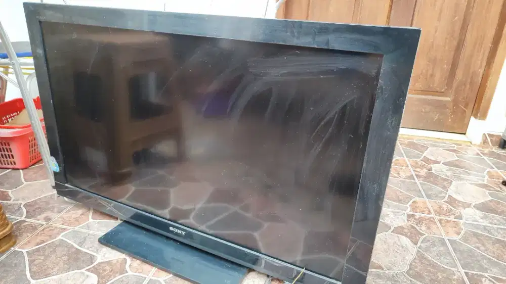 TV Sony Bravia LCD 30 inch