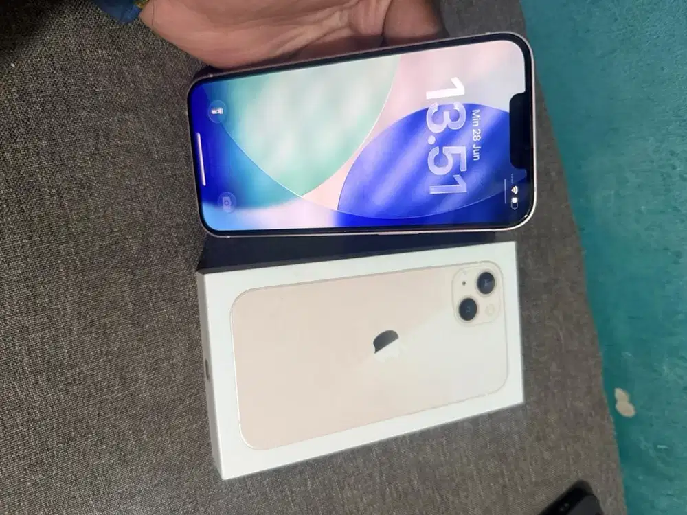 Dijual Iphone 13 256GB IBOX Fullset