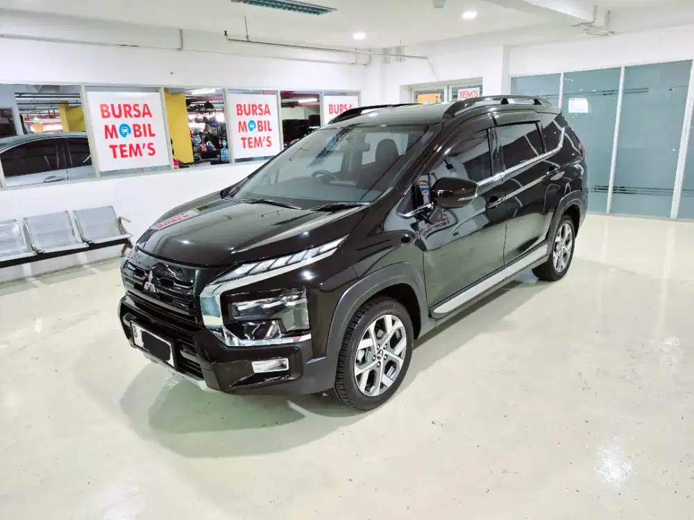 KM 2 RB! MITSUBISHI XPANDER CROSS 2024 PREMIUM PACKAGE AT NIK 2023