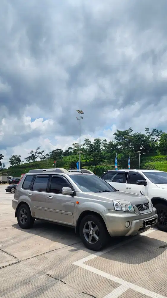 Nissan X-Trail 2005 Bensin