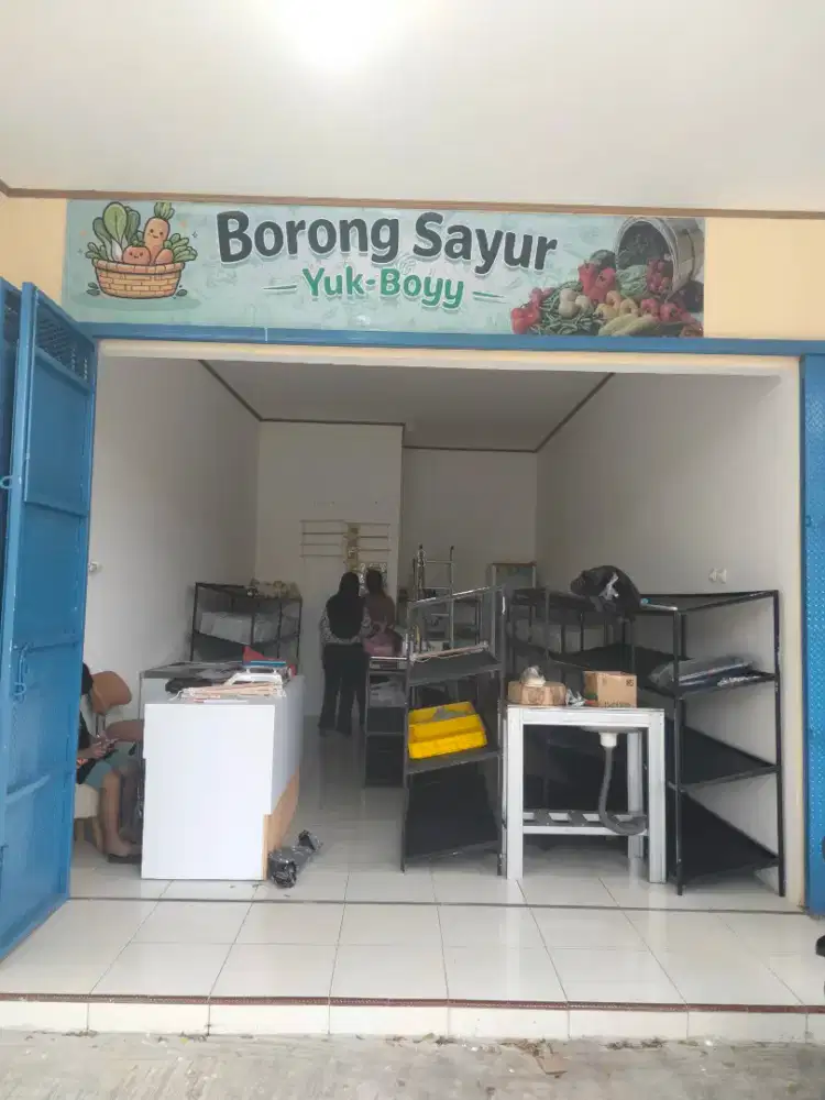 Cari pekerja di utamakan wanita