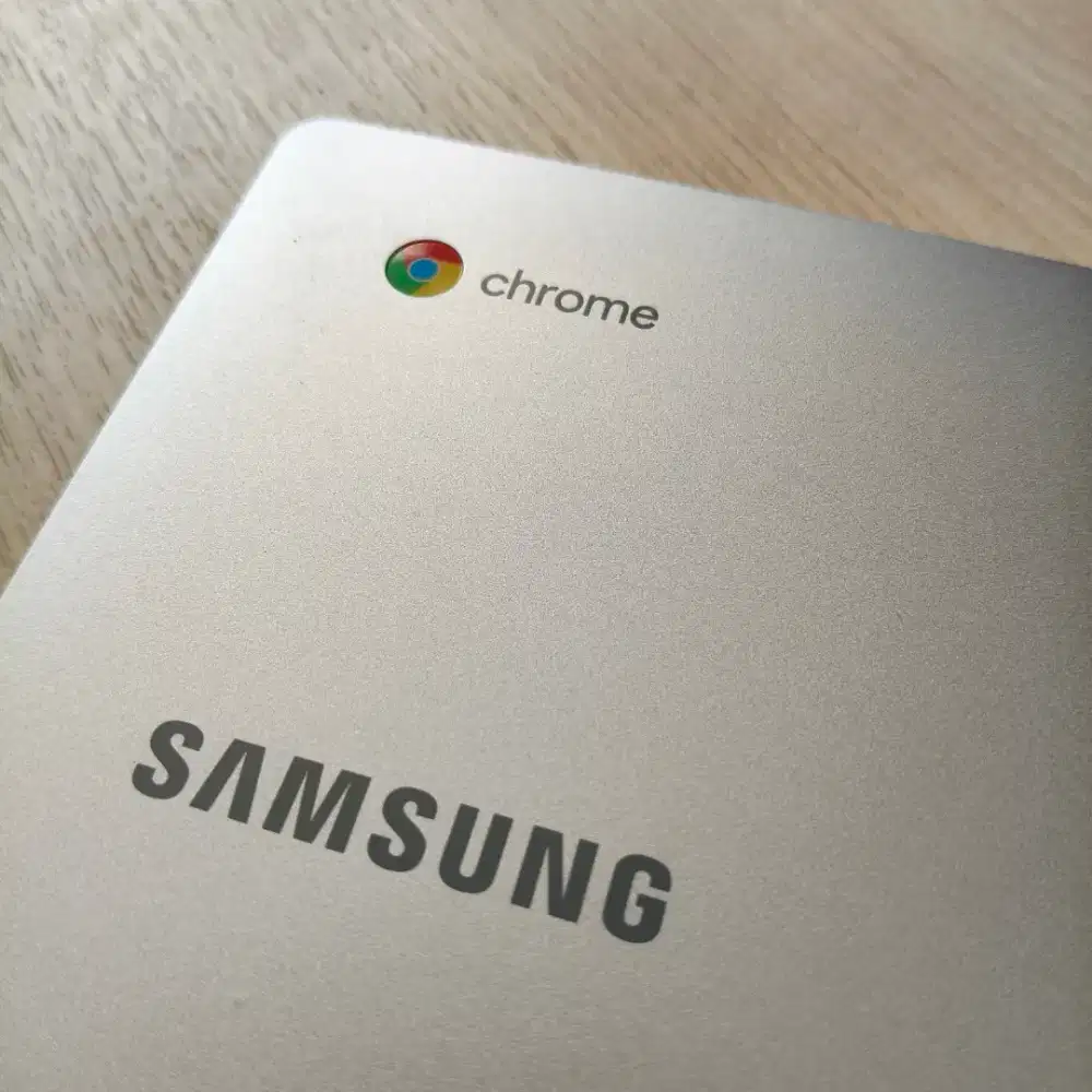 Samsung Chromebook 4 (XE310XBA) RAM 4Gb Windows Version