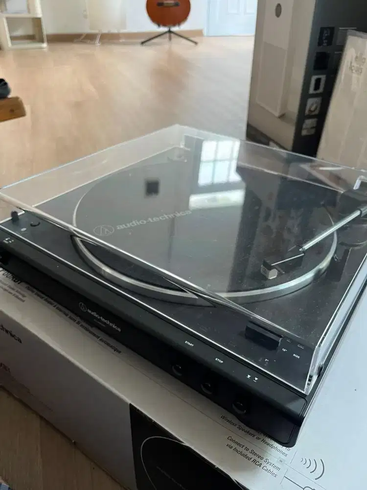For sale Audio Technica turntable AT-LP60XBT