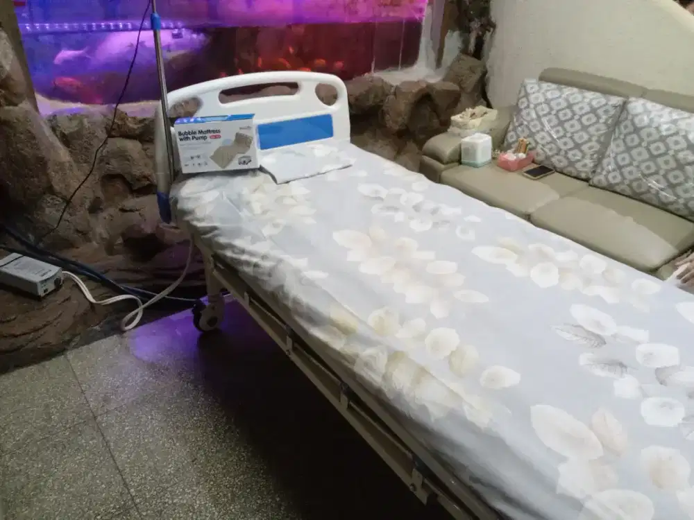 Jual cepatt dan lengkap tempat tidur rumah sakit masih baru