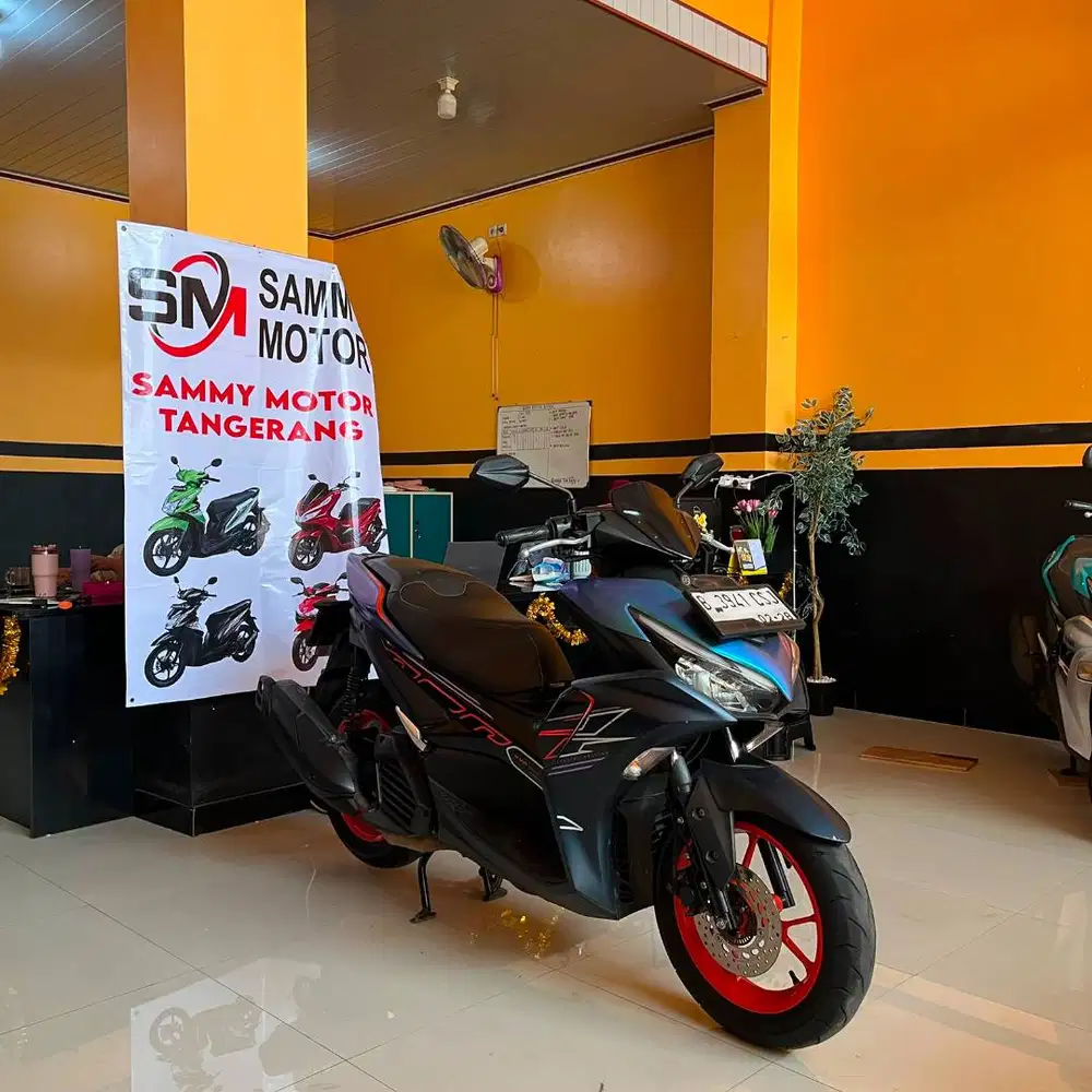 YAMAHA AEROX 155 CYBERCITY 2023
