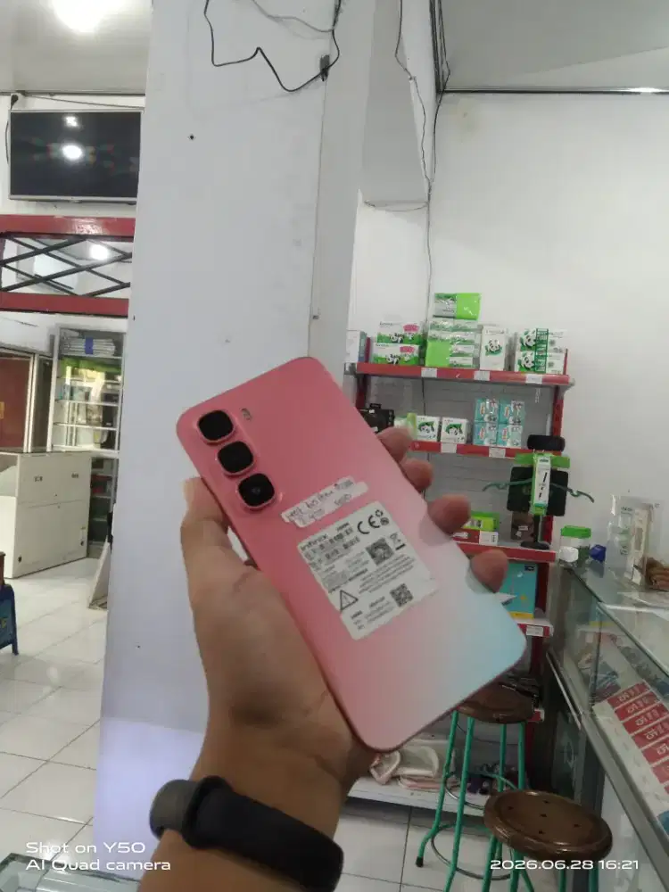 Infinix hot 60 pro+ 8/256