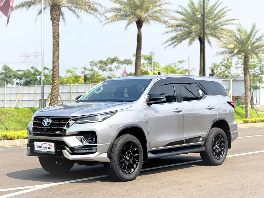 (51Rb) Fortuner 2.8 GR 2022 At Matic B Genap Warenty 1Th *Dinar Auto*
