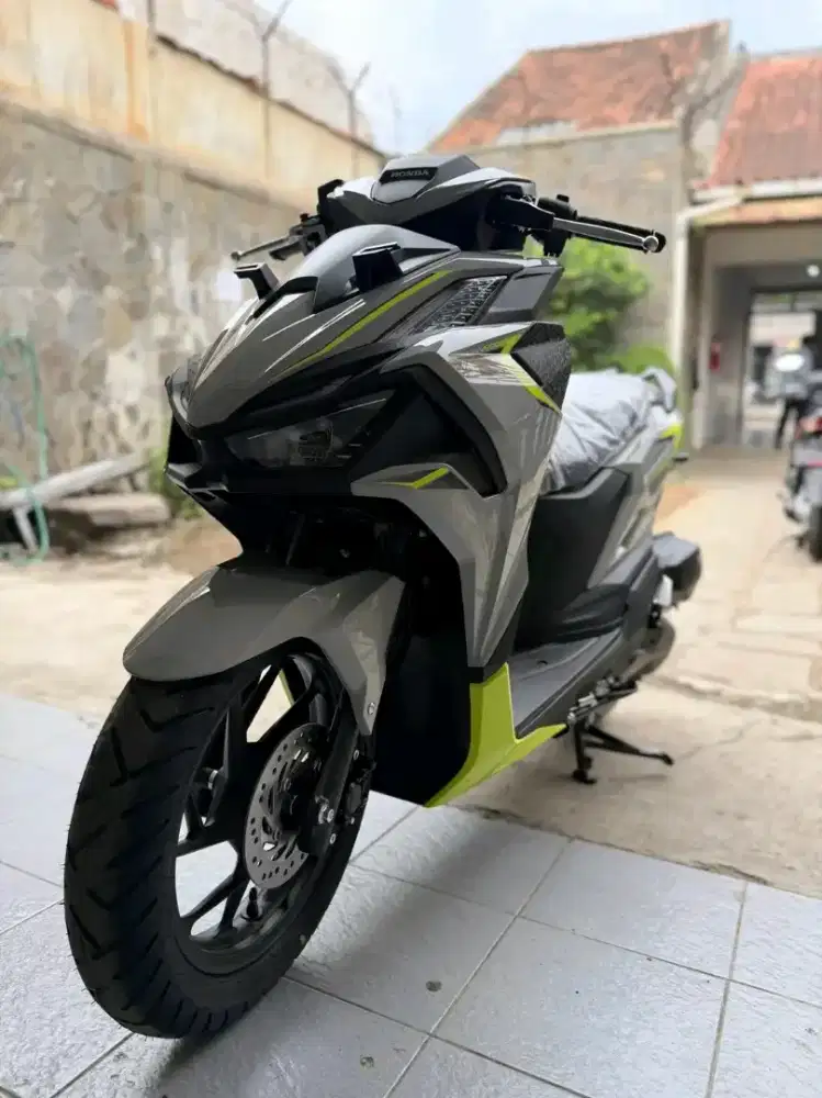 HONDA VARIO 160 CBS NITRO
