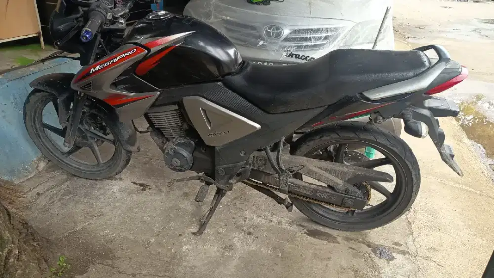 Honda New Megapro