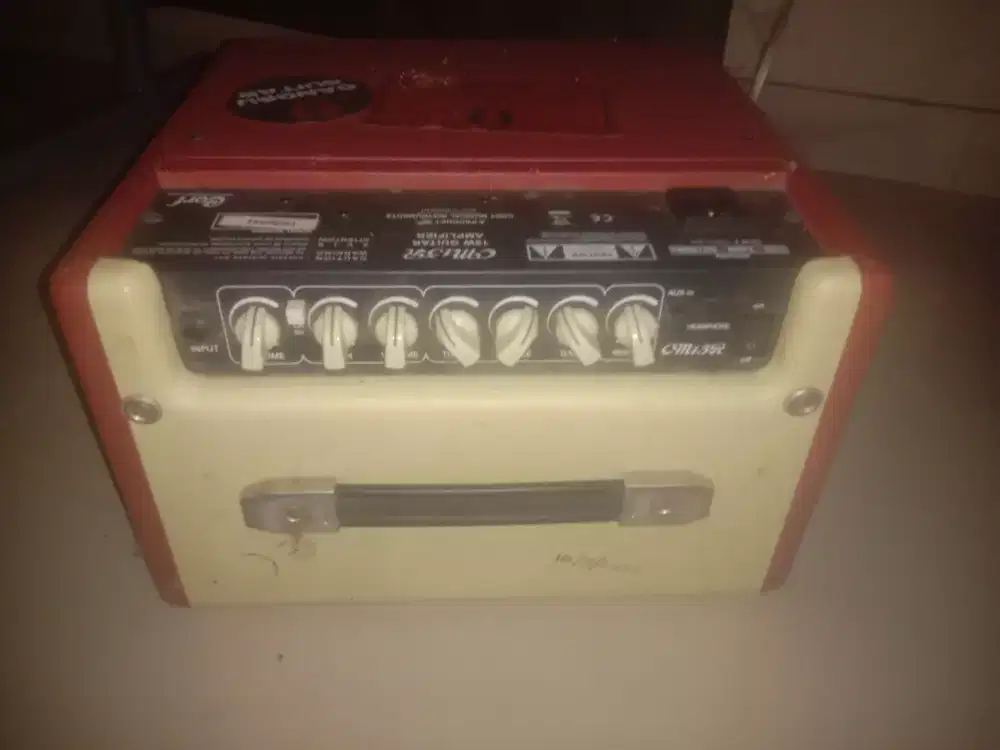 Amplifier gitar cort cm15r