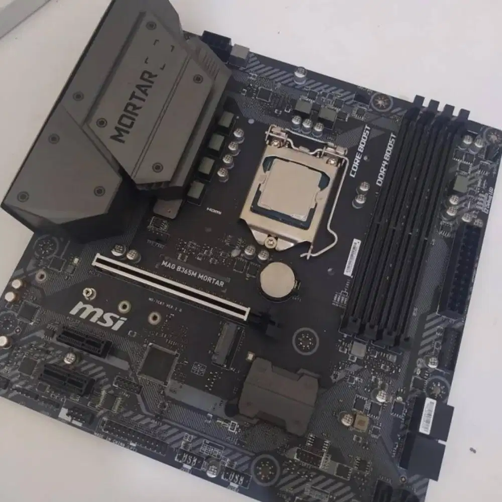 MSI MAG B365M Mortar + Processor i5 9400f