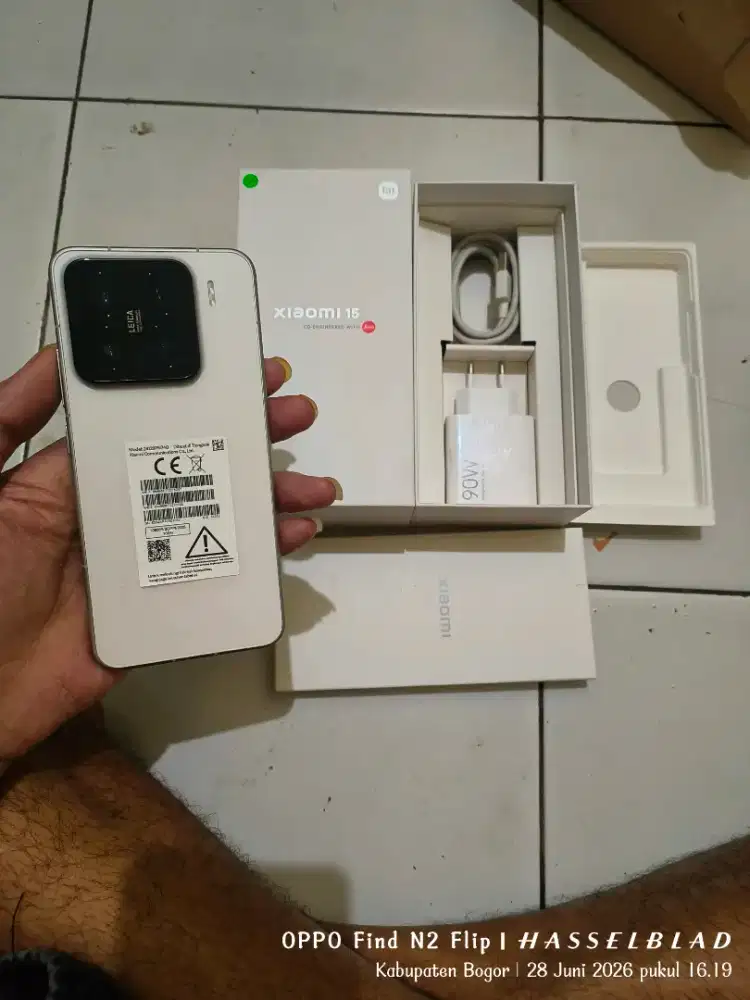 Xiaomi 15 12/512