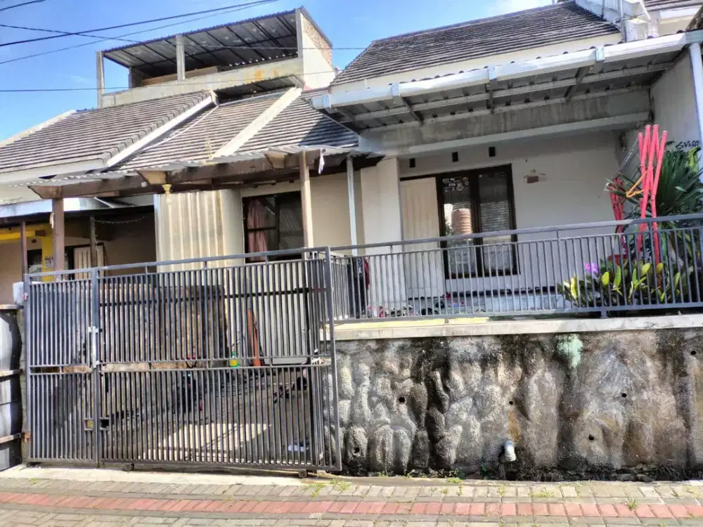 rumah  murah di Padasuka ideal , jarang ada
