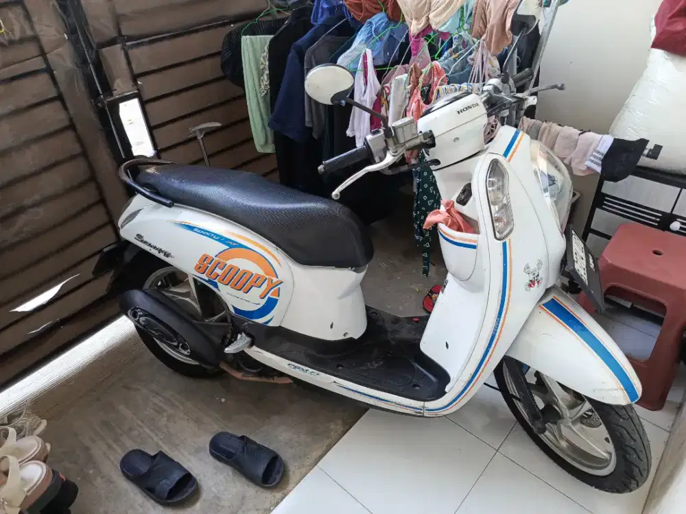 Di jual cepat Scoopy FI 2015