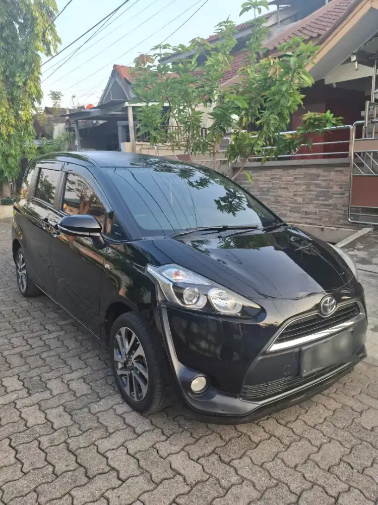 Toyota Sienta V at th '17 [ H pjk br ]