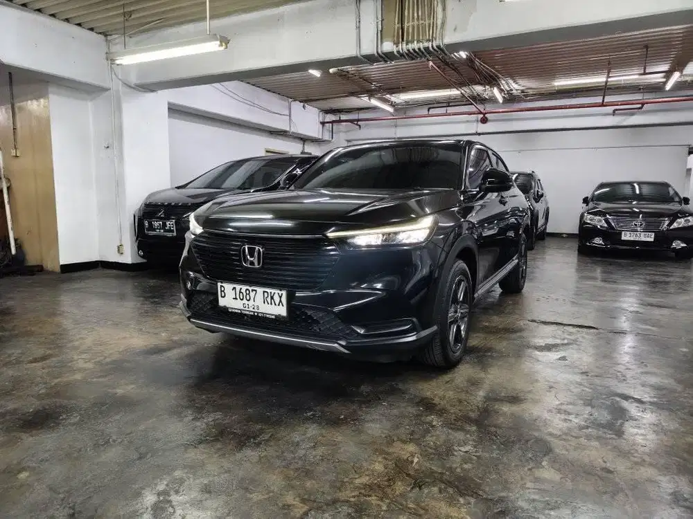 DP 15JT HONDA HR-V HRV E CVT AT MATIC AUTOMATIC 2022 HITAM SIAP PAKAI