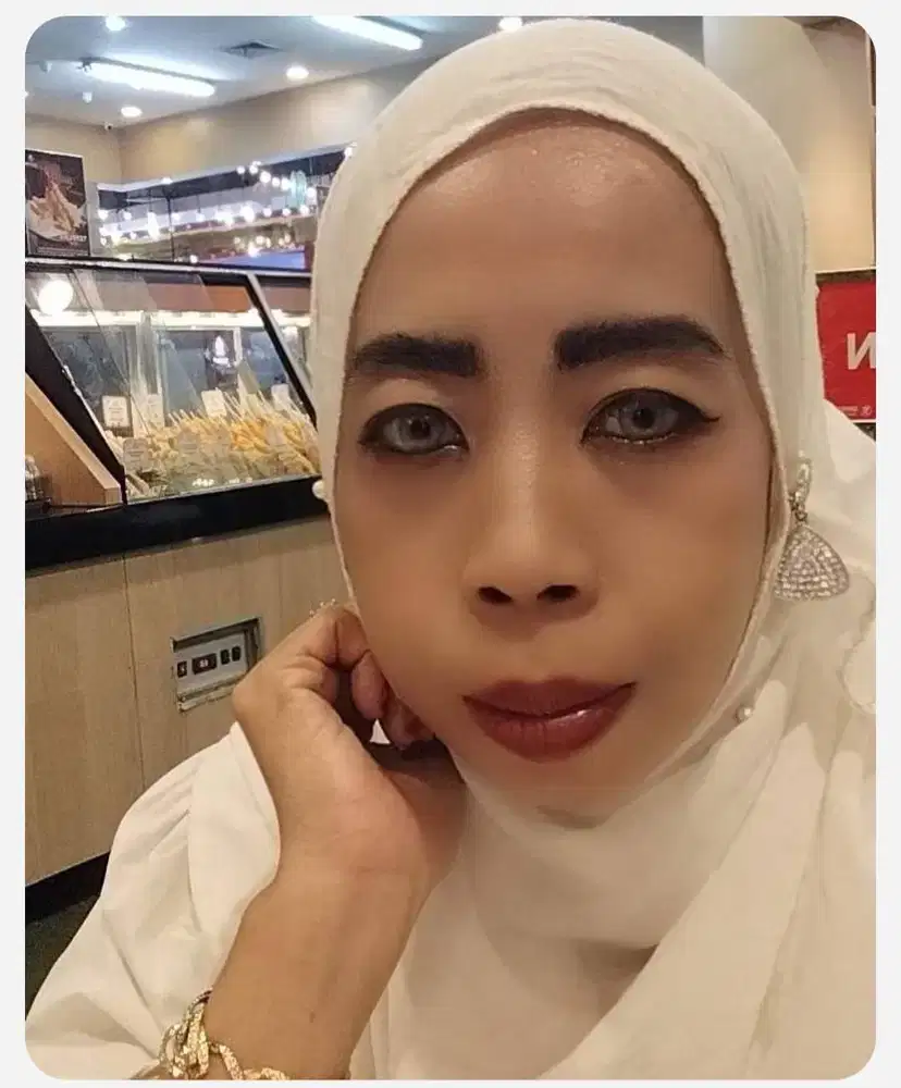 URGENT BUTUH LOKER YANG HALAL PLEASE YG MAU MAIN2 OR NIPU JANGAN CHAT