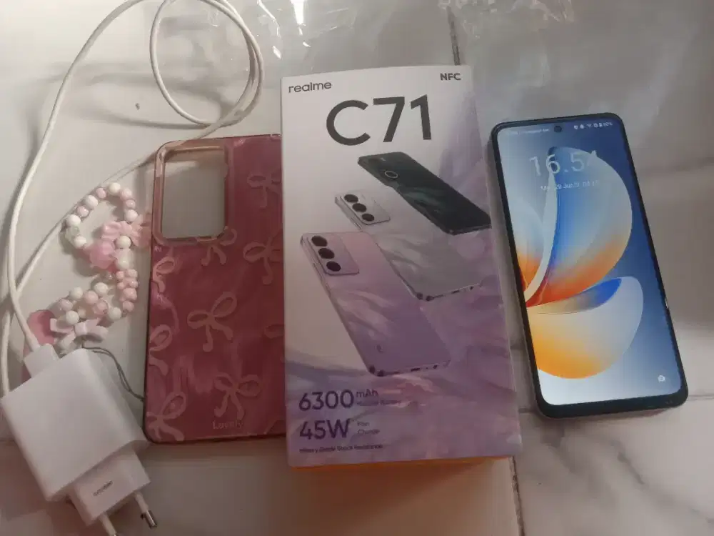 Realme C71 ram 4+4/128 putih masih mulus no minus