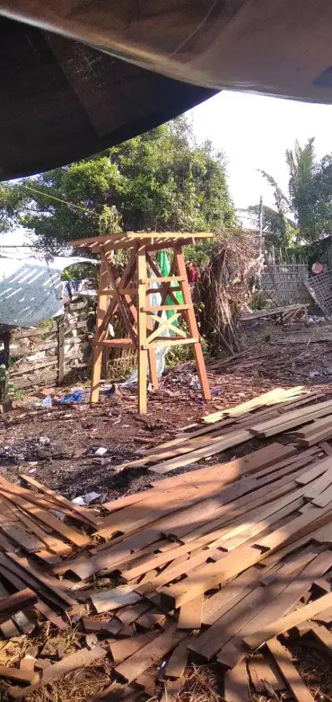 Kaki tandon menara ulin