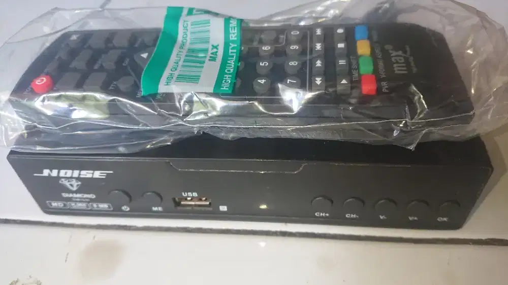 STB DVBT2 NOISE DIAMOND T2-01 BEKAS NORMAL