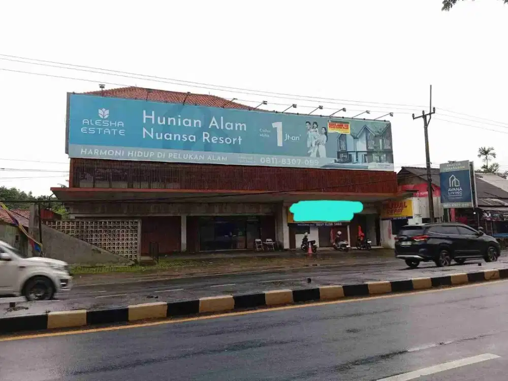 RUKO 3 LANTAI DENGAN PARKIRAN LUAS KARUNDANG CiPOCOK SERANG BANTEN  Strategis pinggir jalan