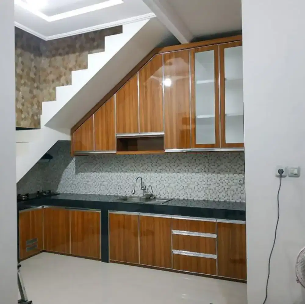 Kitchen set , Backdrop tv , Tempat tidur , Lemari