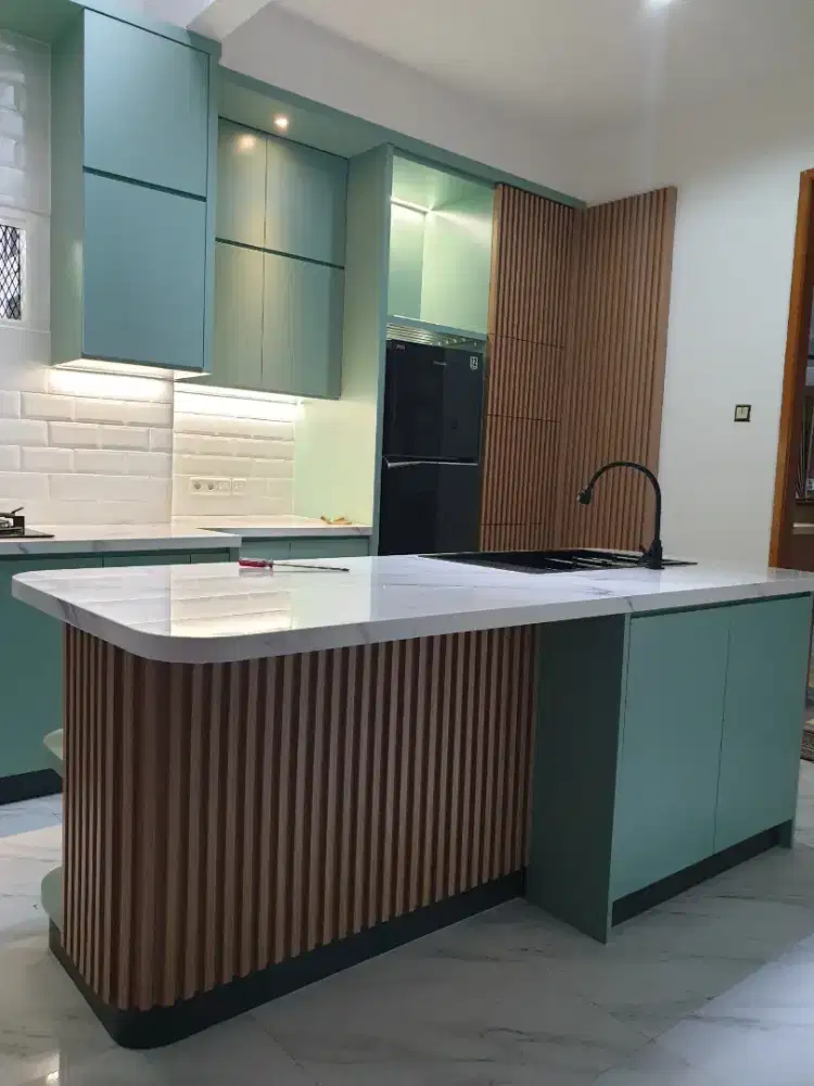 Kitchen set , Backdrop tv , Tempat tidur , Lemari