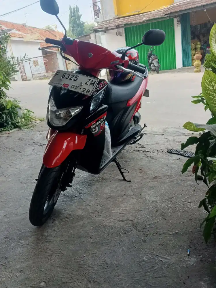 Suzuki Nex FI 2013 merah hitam