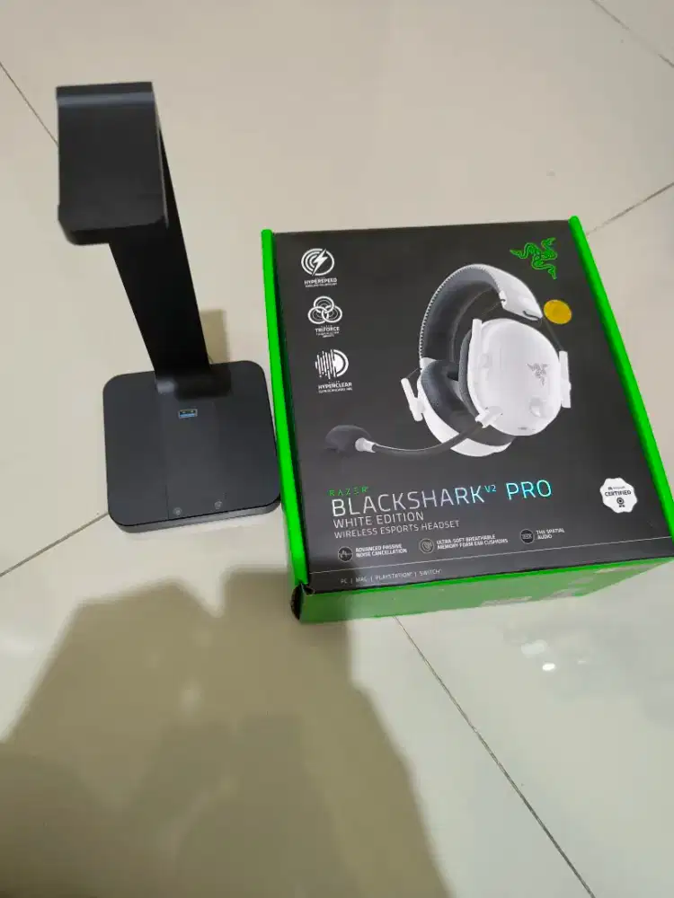 Razer BlackShark V2 Pro (Wired & USB Dongle)