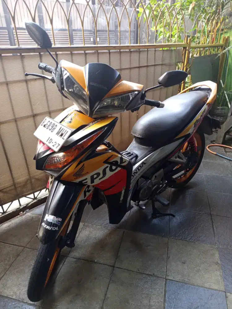Jual Honda Blade thn 2012