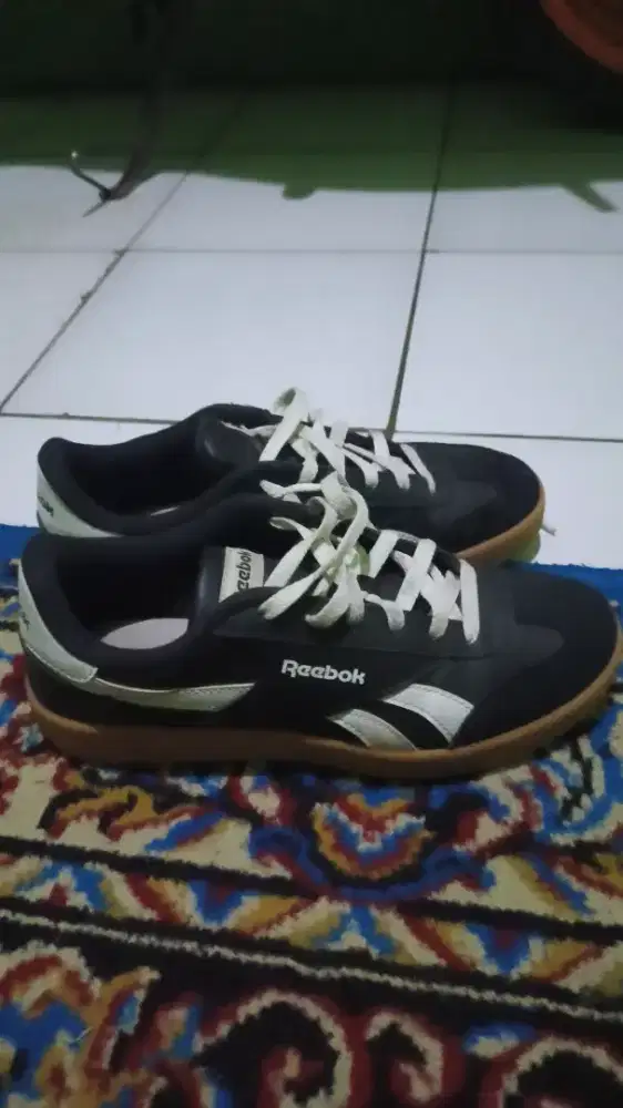 Jual cepat sepatu