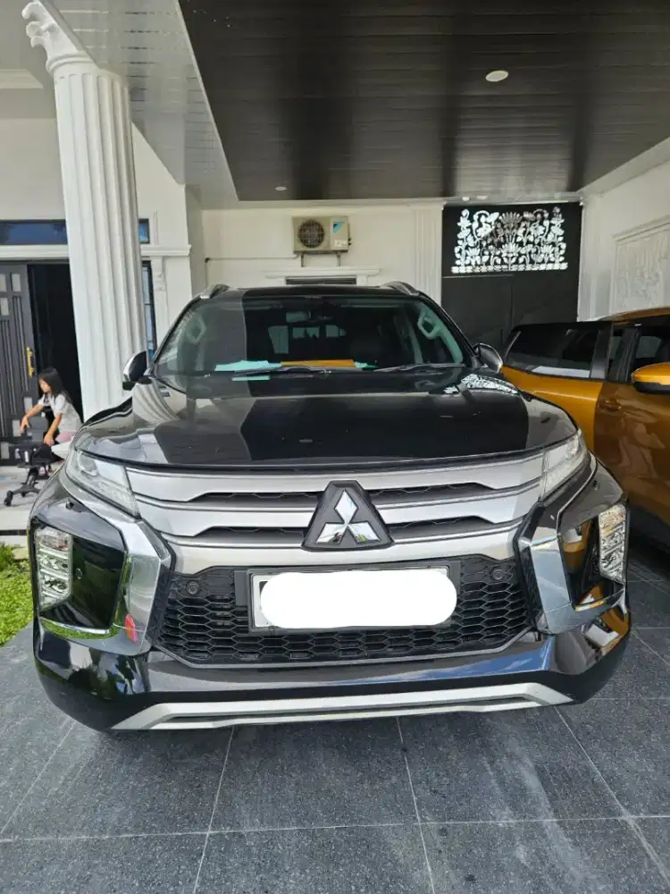 PAJERO SPORT DAKAR 4X2 AT 2023