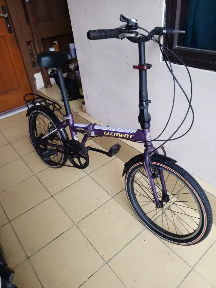 Sepeda Lipat 20 inchi