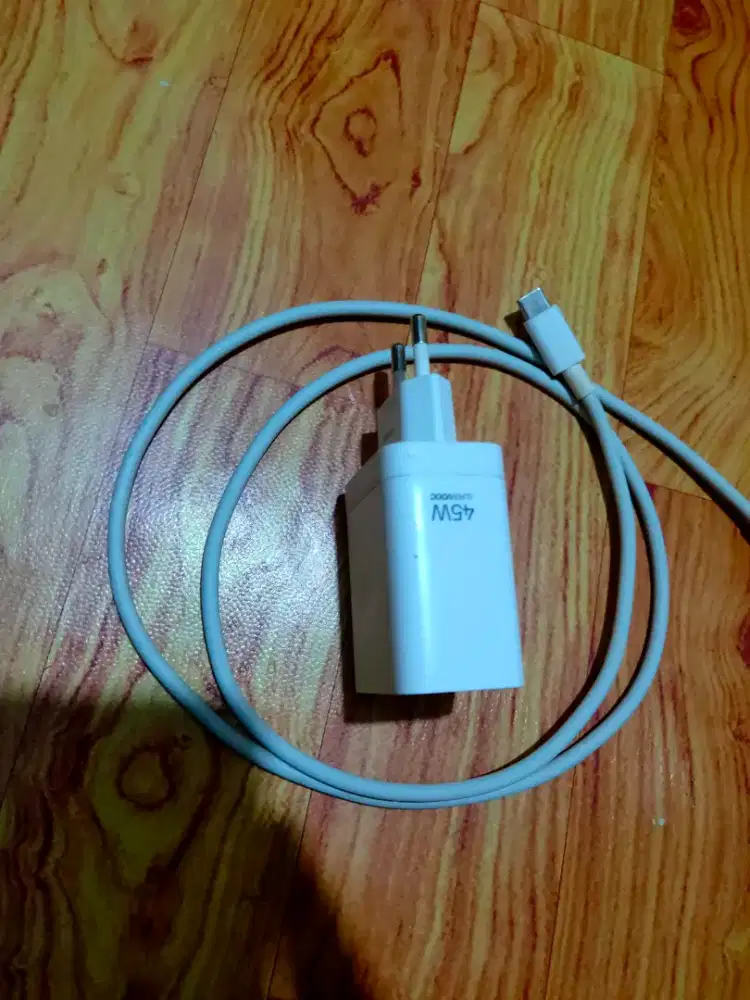 Di jual cahger Oppo 45 wat original