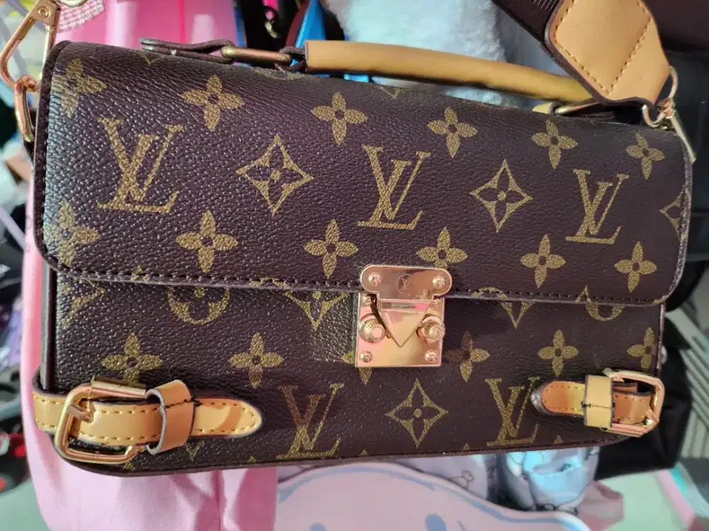 Tas coklat simple