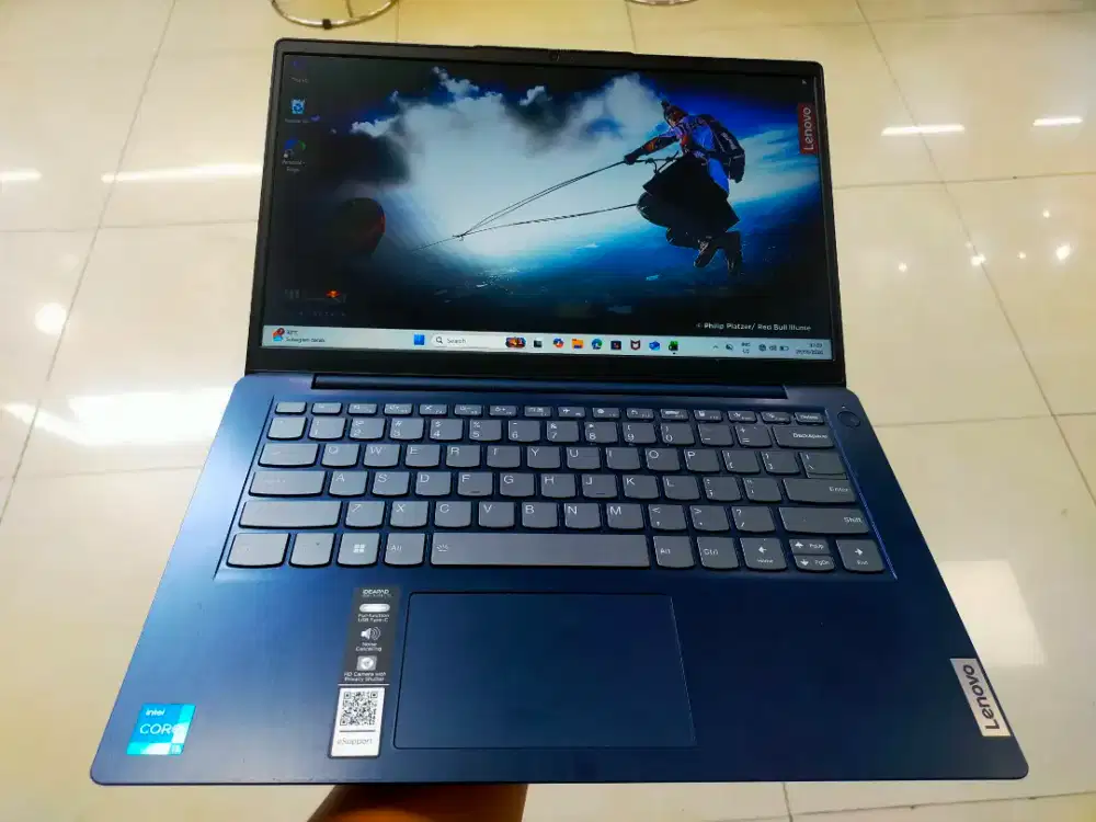 Dijual laptop Lenovo Ideapad Slim 3 14IAU Intel i3 gen 12 Grnsi on 5bl
