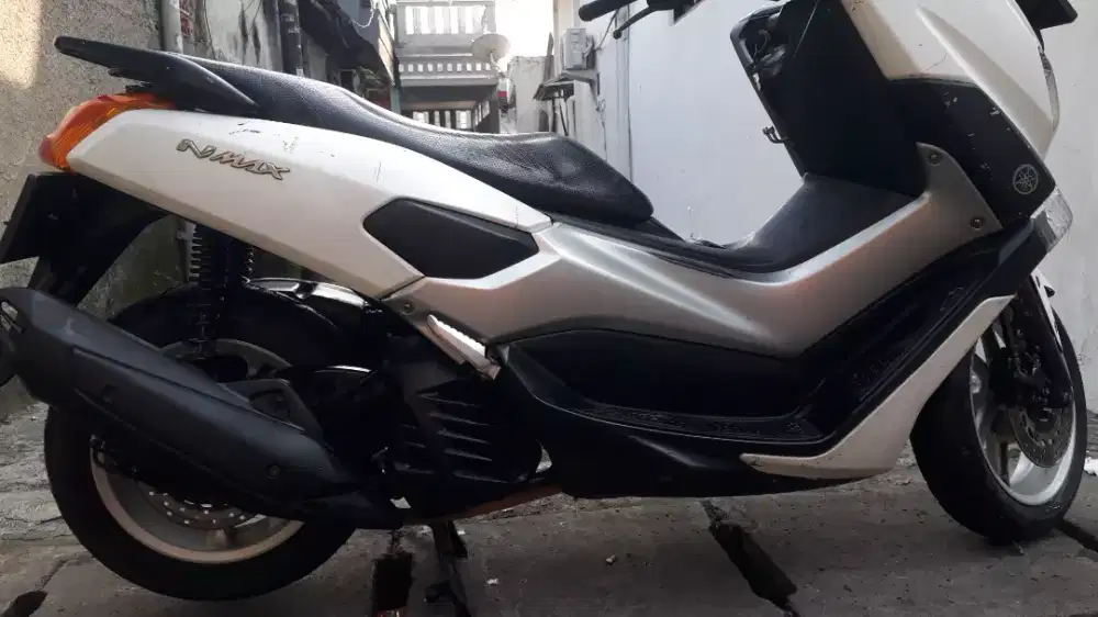 Nmax 155 cc th 2016 plat b dki