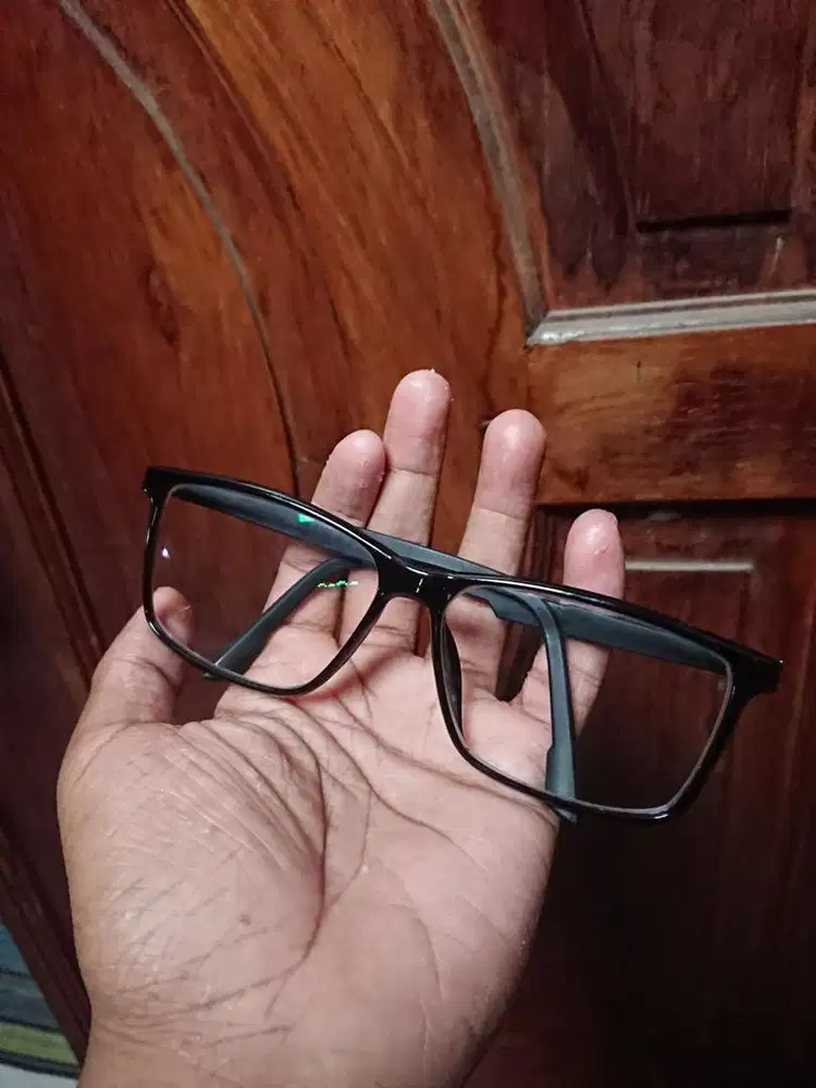 kacamata nike bagus