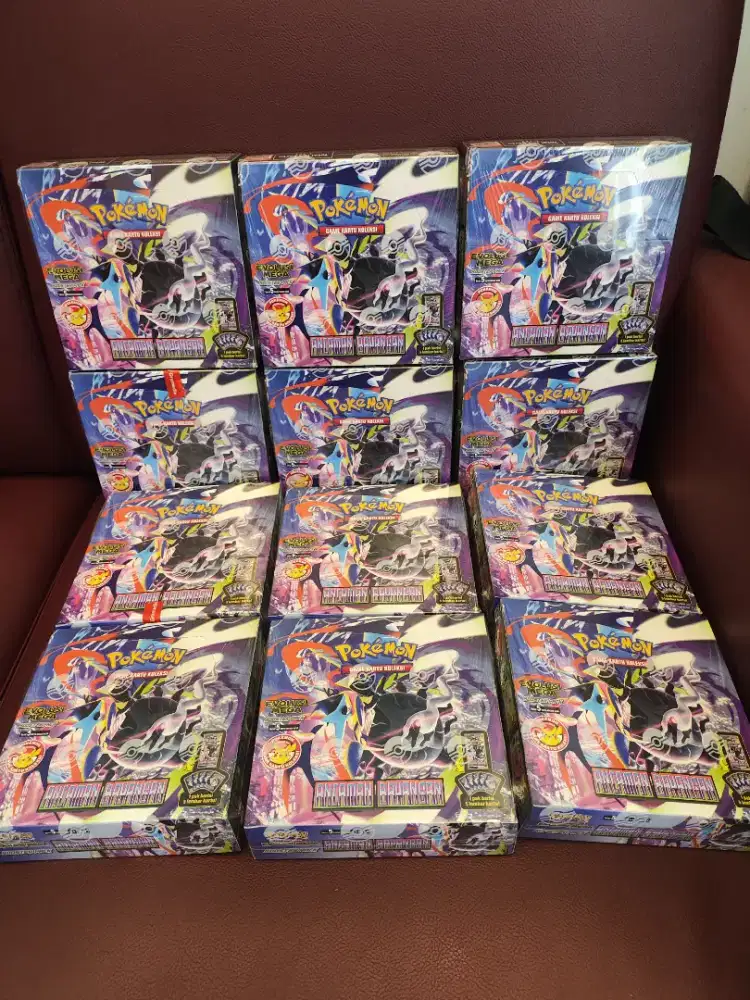 Booster box pokemon ancaman bayangan