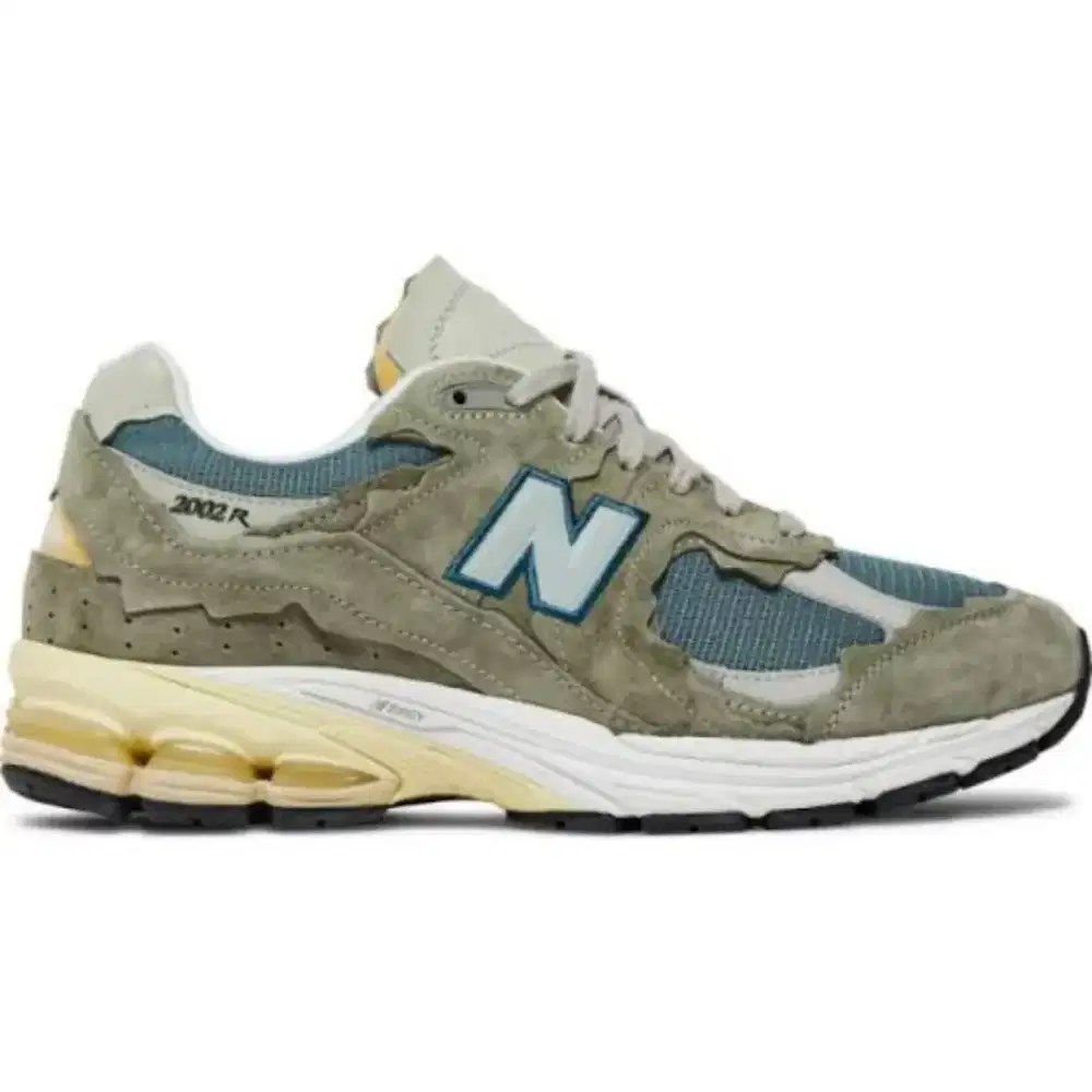 Sepatu new balance 2002R Protection pack