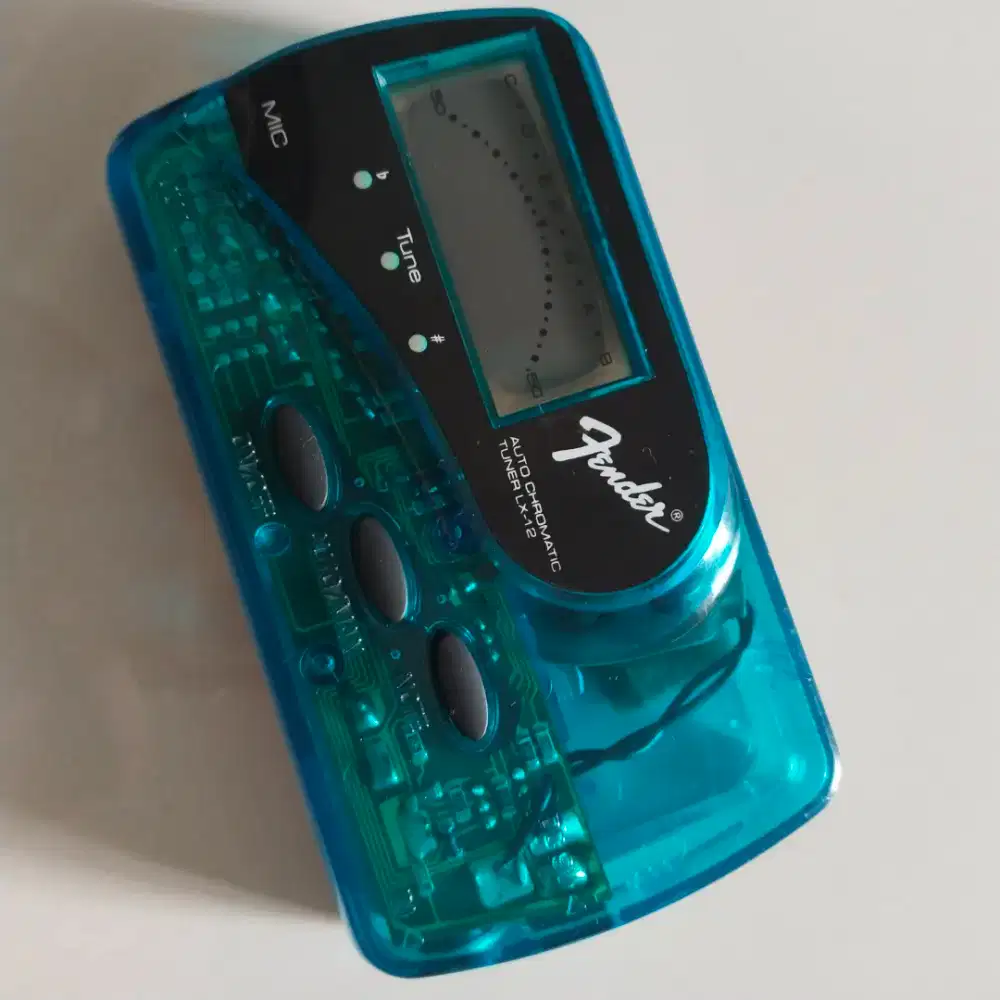 Fender LX-12 Auto Chromatic Tuner Gitar Bass - Transparan Blue Vintage