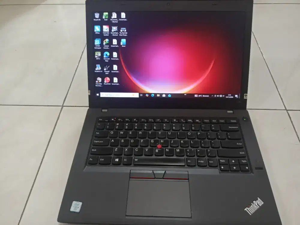 Lenovo thinkpad T460 i5 ssd 256gb ngebut