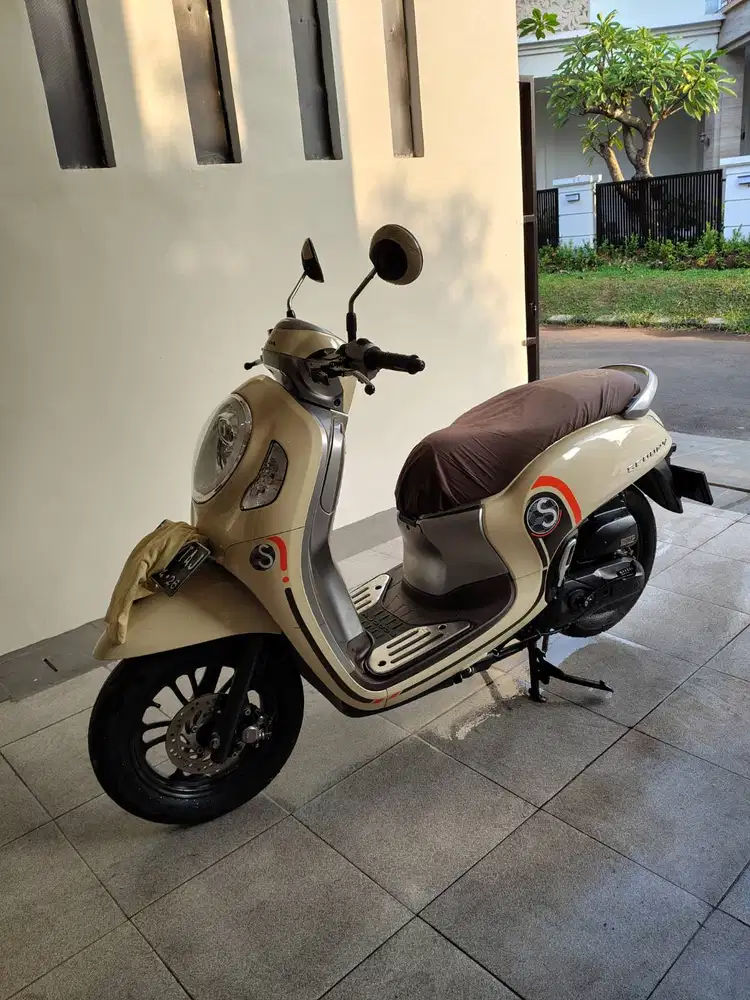 Dijual Honda Scoopy th 2021