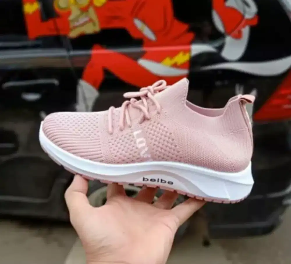 SEPATU WANITA IMPORT