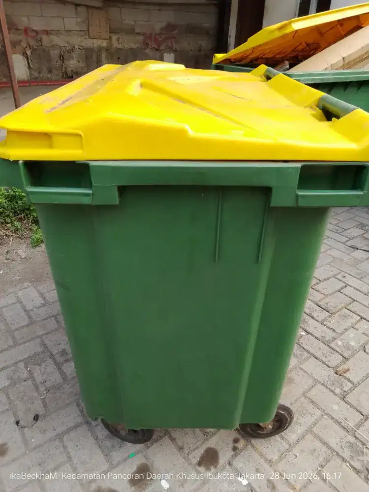Bak. Sampah krisbow