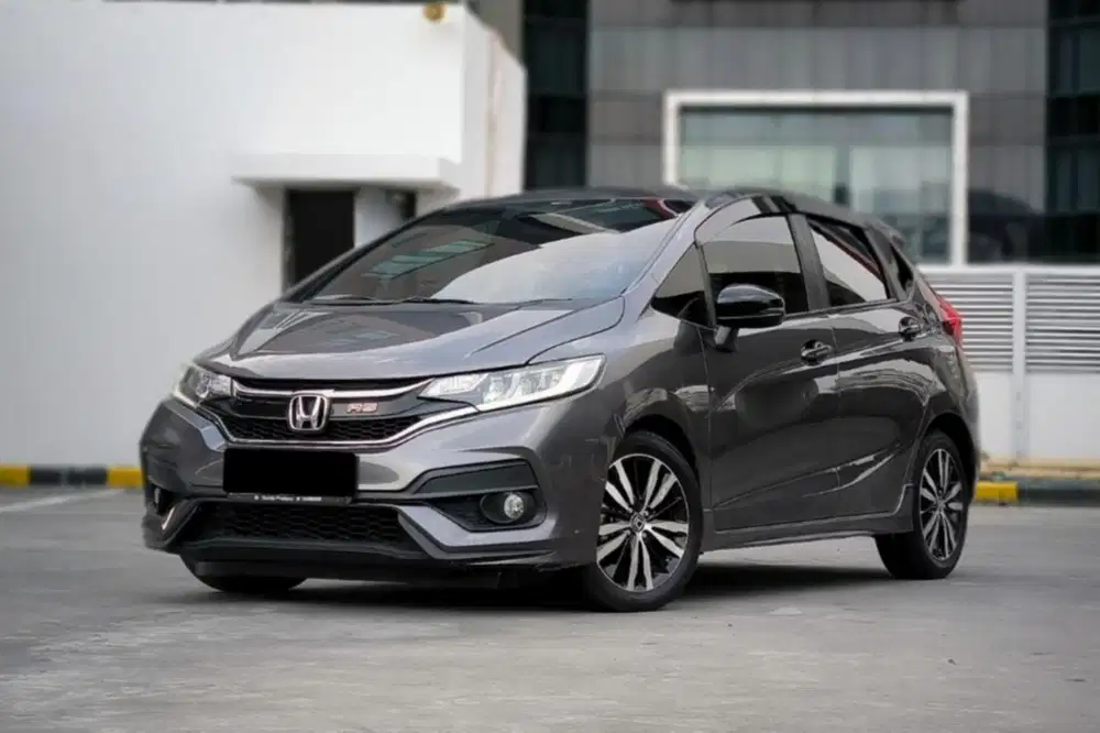 (Dp 10jt Km 58rb) Honda Jazz RS 1.5 cvt 2018 Gk5 Siap Pakai