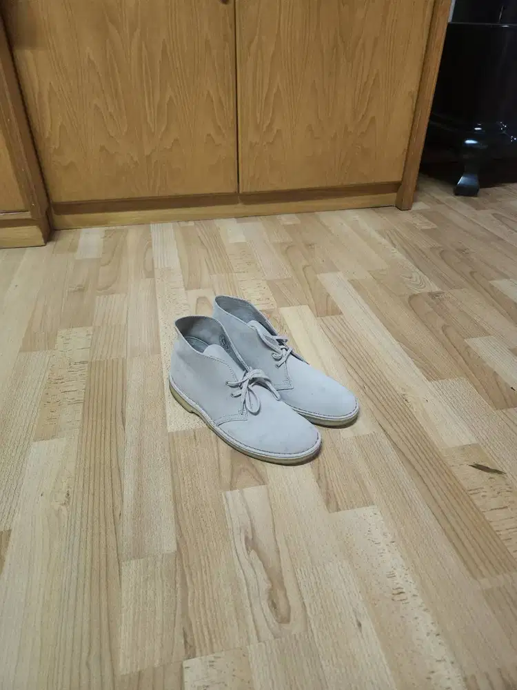 Sepatu Clarks Preloved